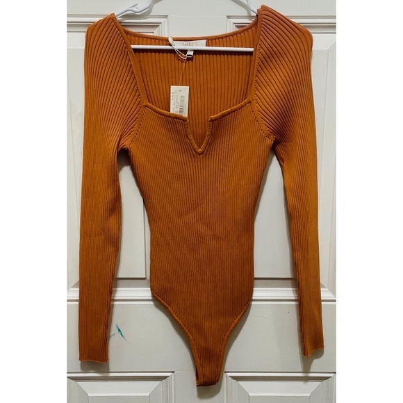NWT - WAYF Bodysuit Ribbed Knit Long‎ Sleeve Square Neck Top Rust Size L - Picture 1 of 3